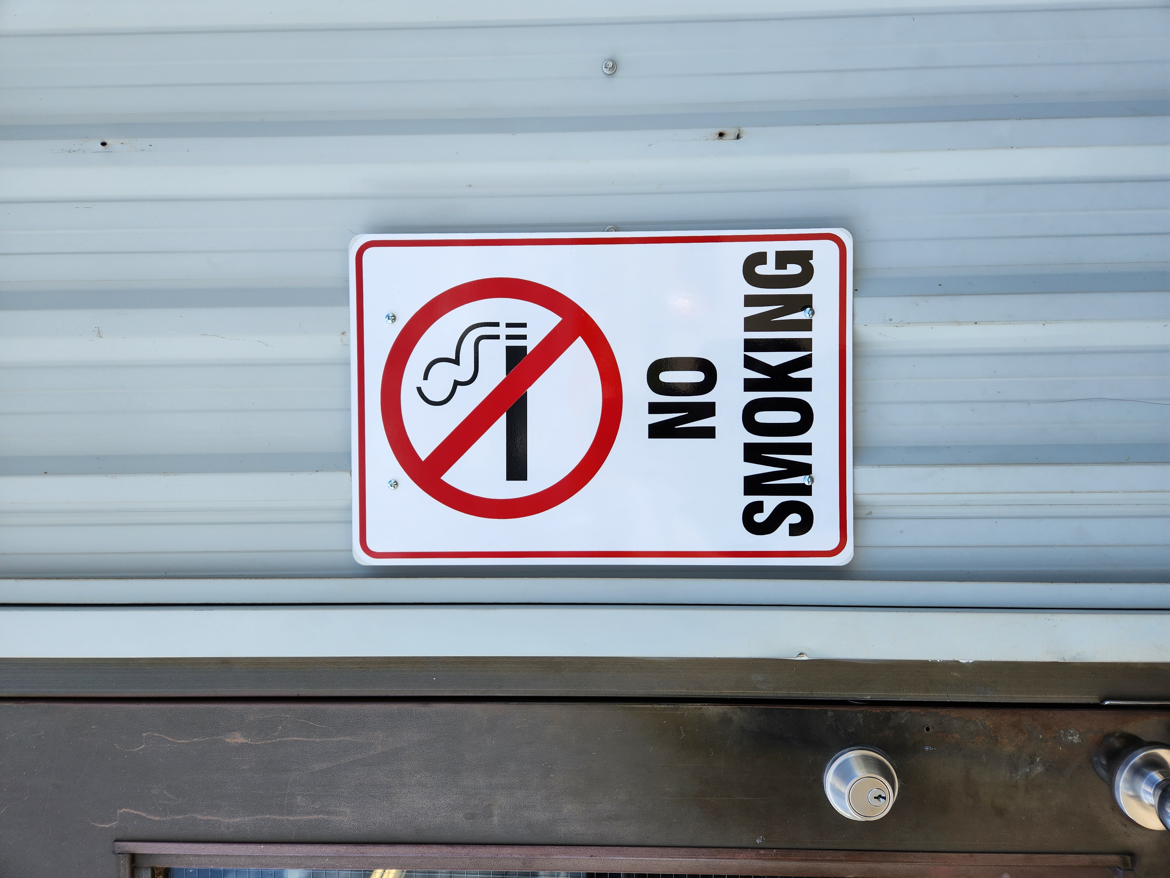 no smoking decal